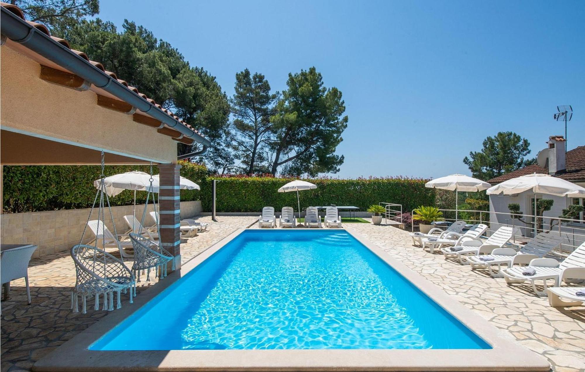 App Marina 4 * Porec